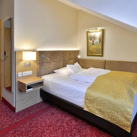 Best Western Plus Hotel Erb Vaterstetten Exterior foto